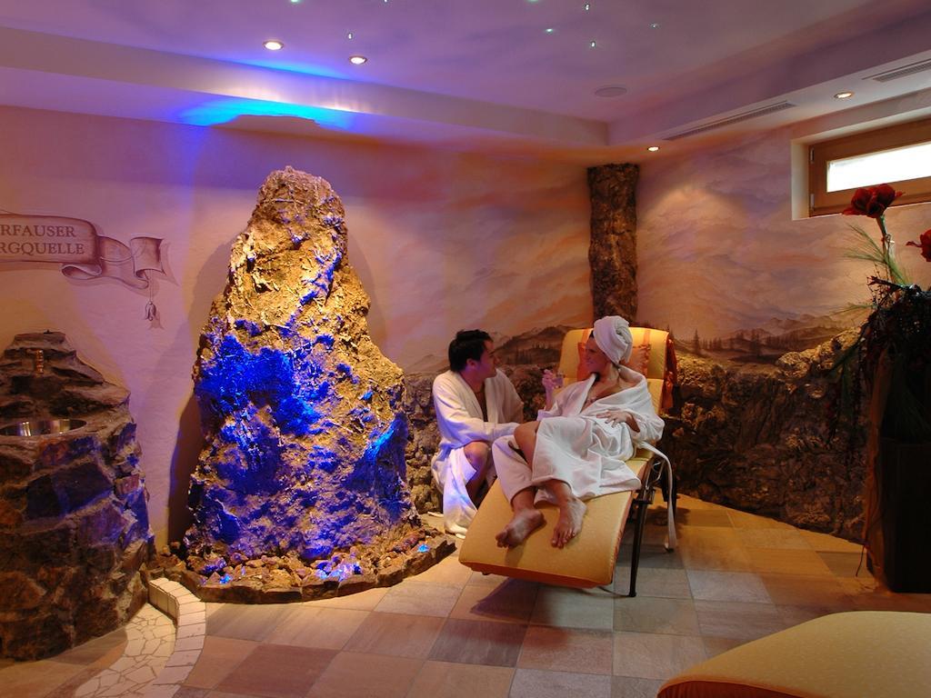 סרפהאוס Hotel Garni Romantika מראה חיצוני תמונה