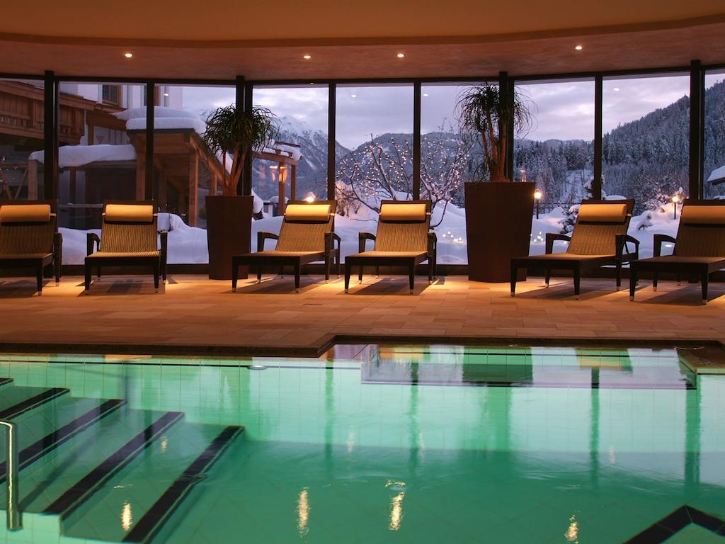 סרפהאוס Hotel Garni Romantika מראה חיצוני תמונה