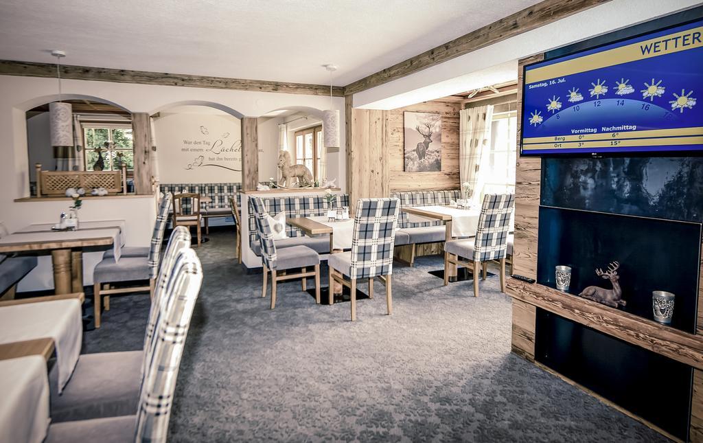 סרפהאוס Hotel Garni Romantika מראה חיצוני תמונה