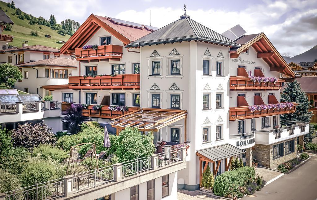 סרפהאוס Hotel Garni Romantika מראה חיצוני תמונה